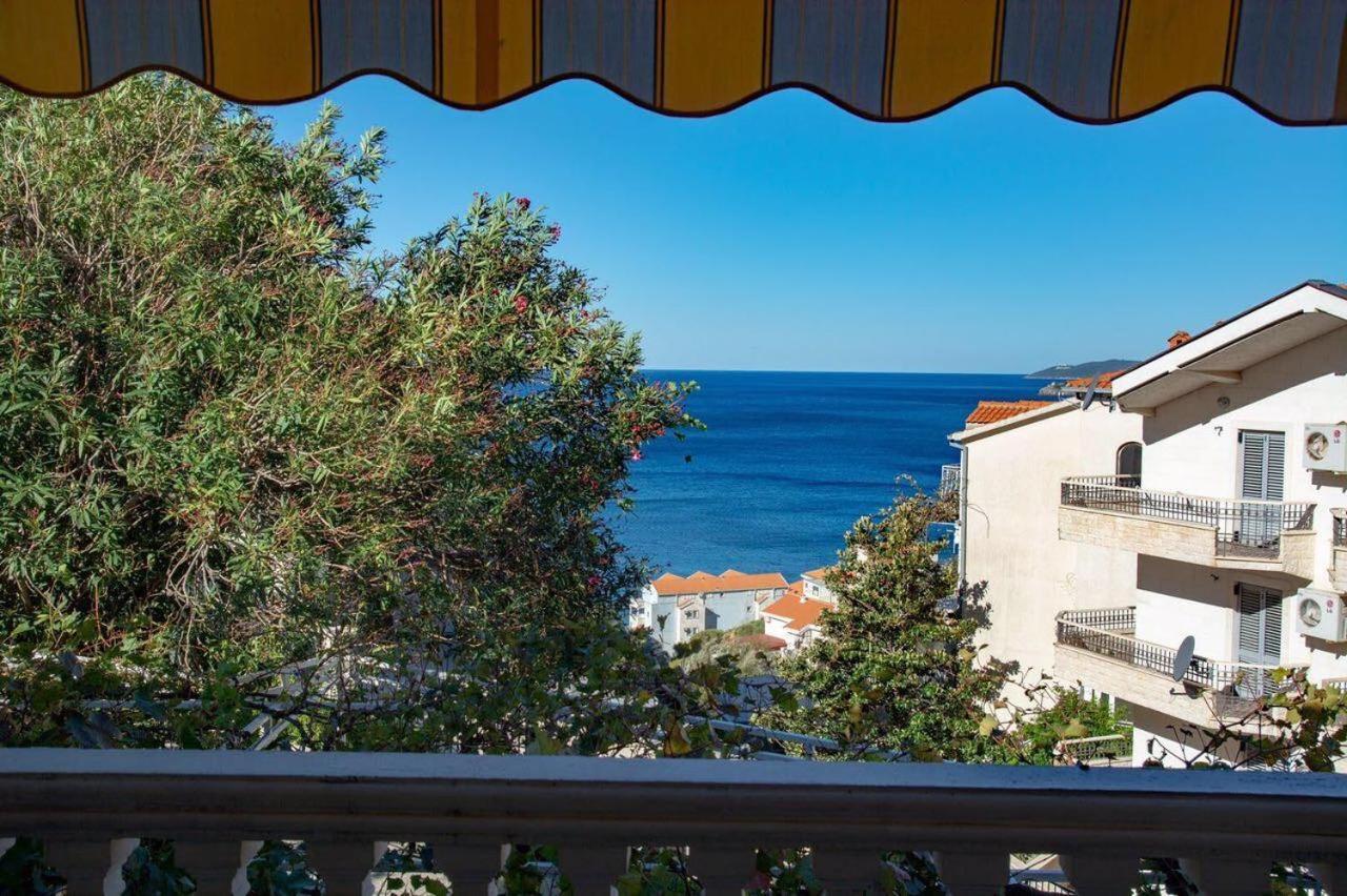 Apartments Dunja Sveti Stefan Luaran gambar